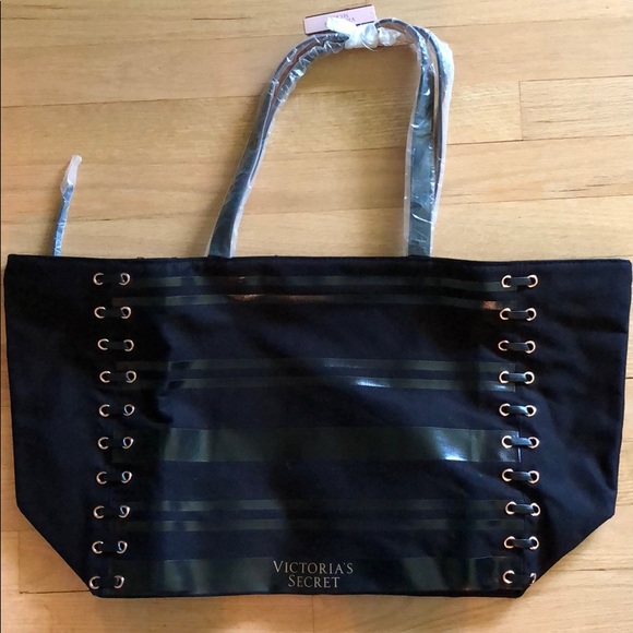 Victoria’s Secret Black Lace Up Weekend Tote Bag - Picture 3 of 7